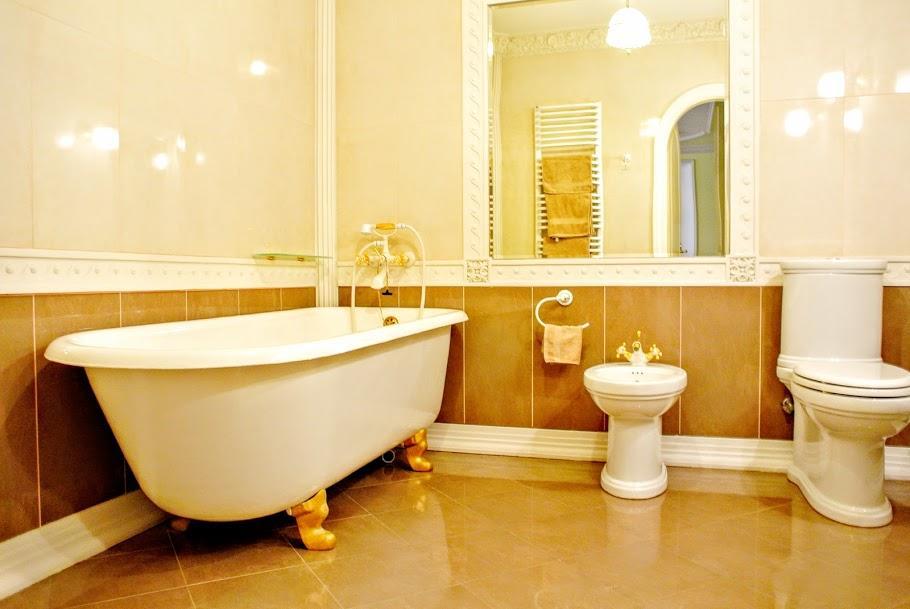 Apartment Na Rynok Square リヴィウ エクステリア 写真
