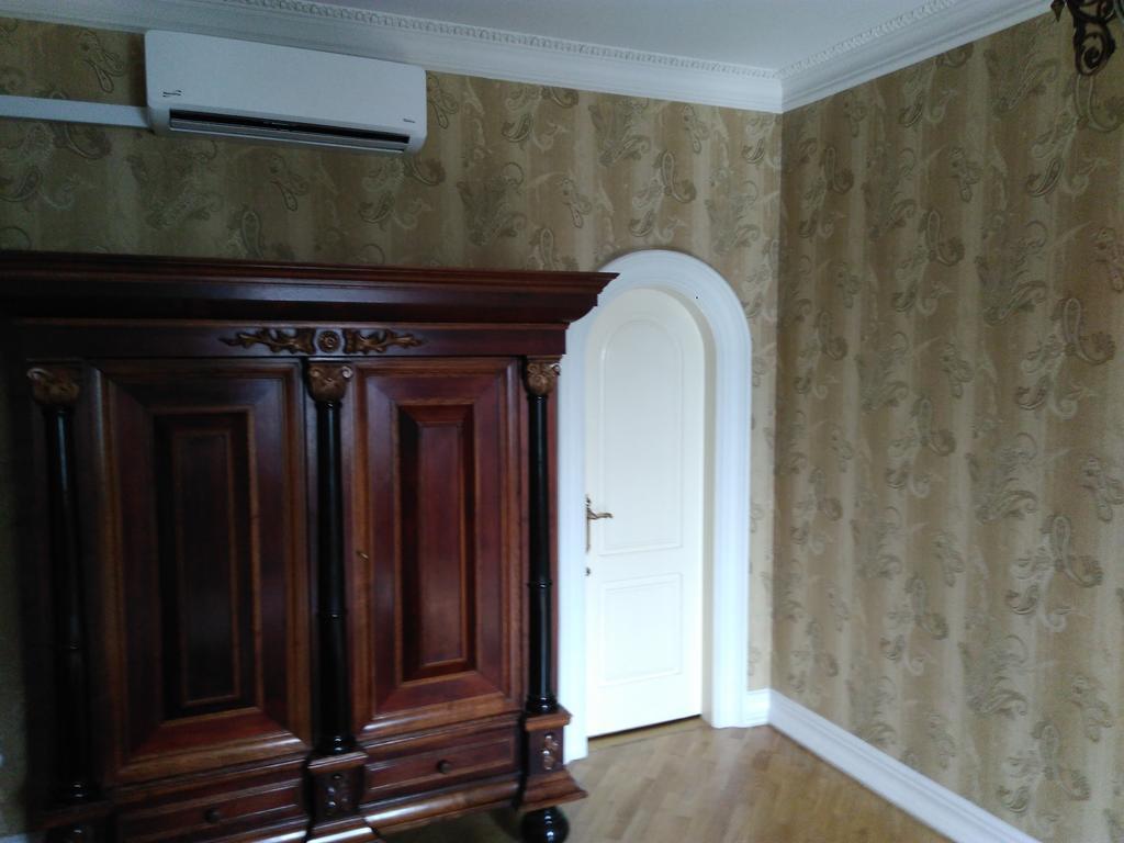 Apartment Na Rynok Square リヴィウ エクステリア 写真